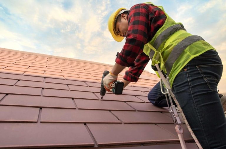 Roofing Realities: Insights from Contractors