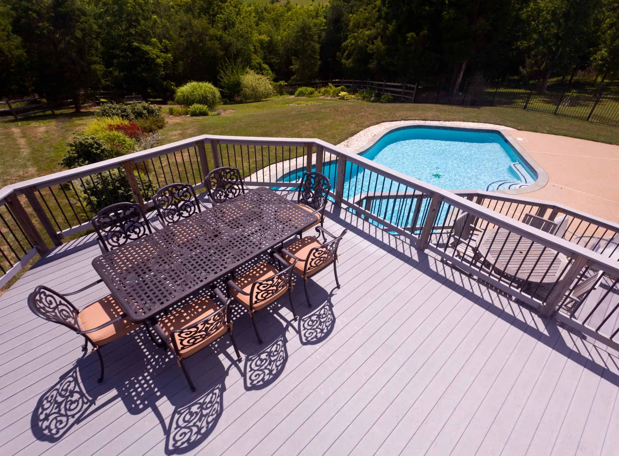 Building Beyond: The Artistry of Deck Contractors