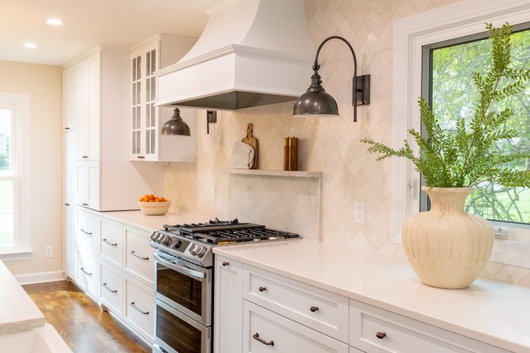 Incorporating Smart Technology in Your Kitchen Remodel